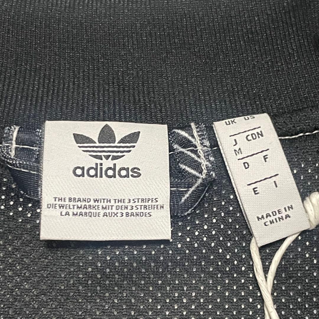 【試着のみ】アディダス　トラックジャケット　レディース　総柄　短丈　y2k