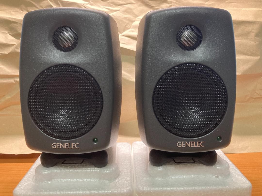 GENELEC 8010Aスタジオモニタースピーカー
