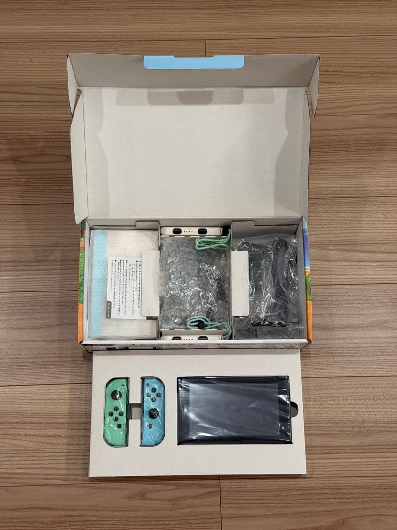 Nintendo Switch 本体 あつまれ どうぶつの森　エディション