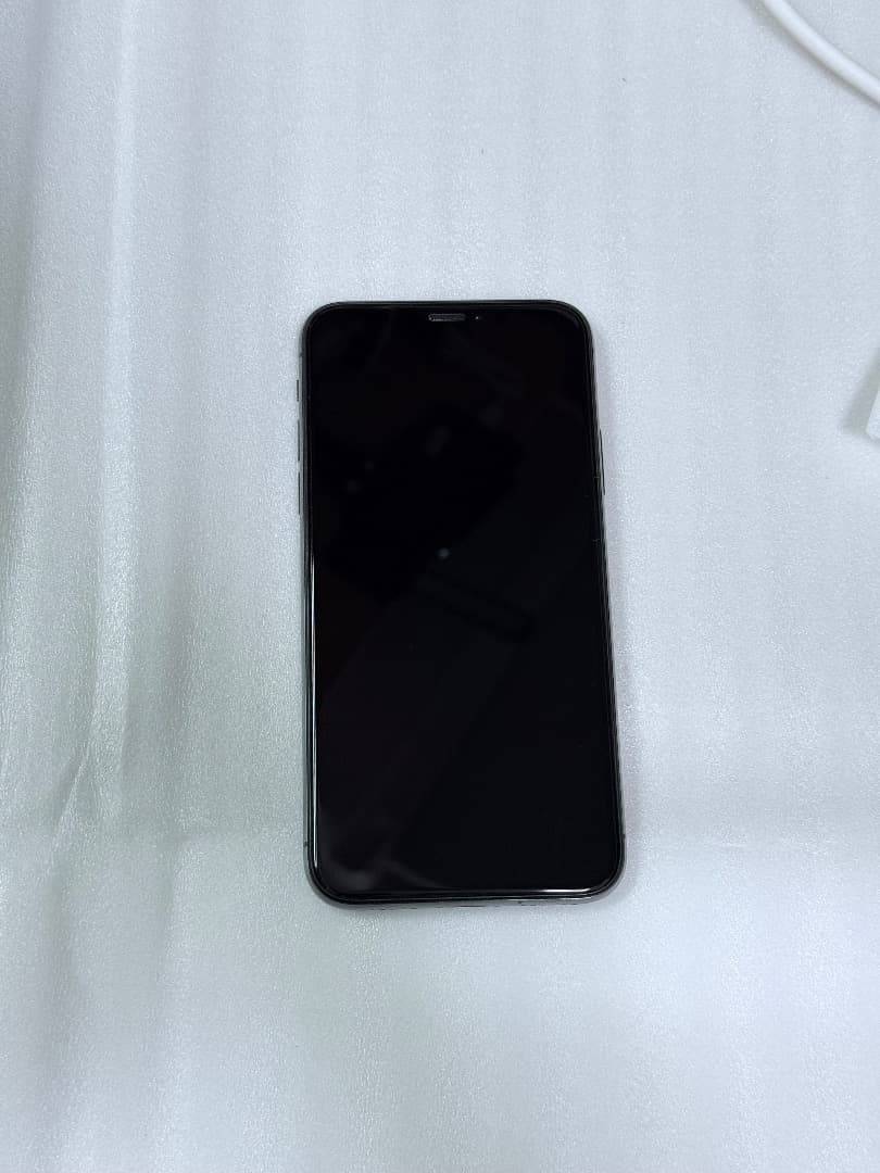 Apple iPhone スペースグレー 本体