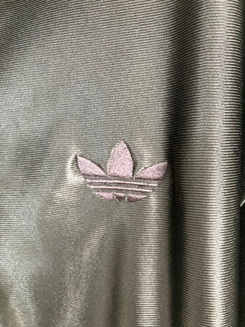 adidas ファイヤーバード　光沢オールブラック