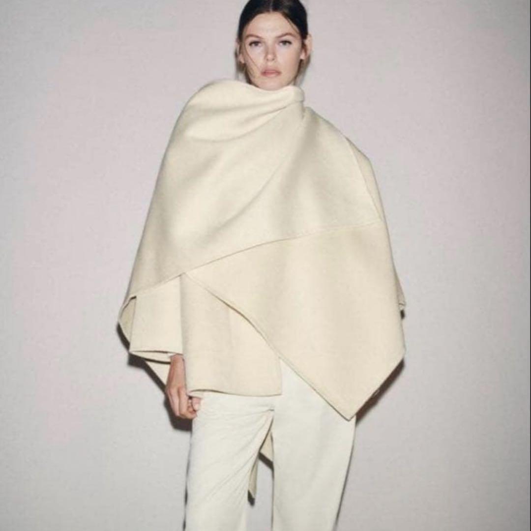 ZARA ケープコート Sサイズ