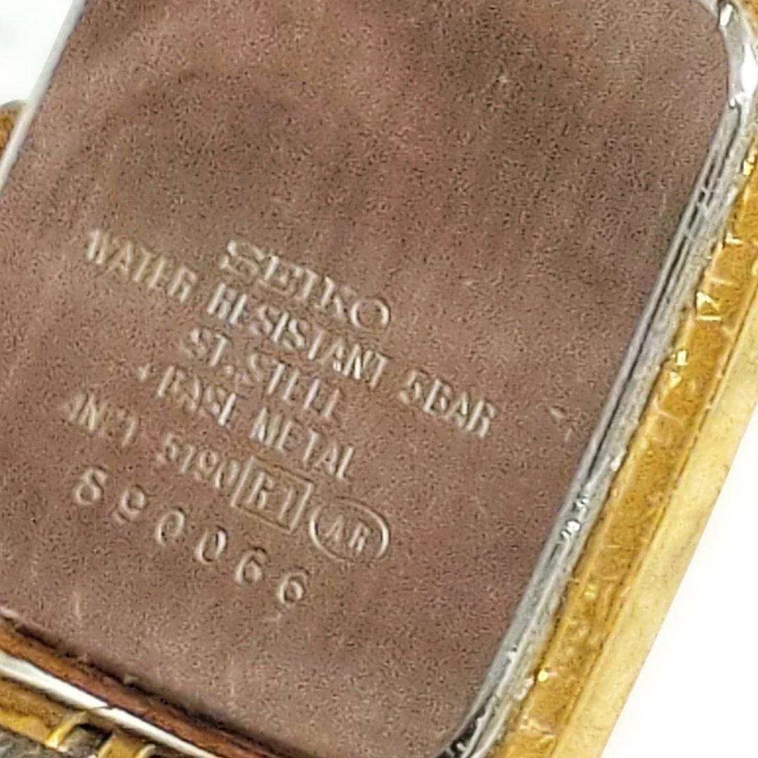 稼働　セイコー　ゴールド　腕時計　スピリット　黒文字盤　高級感