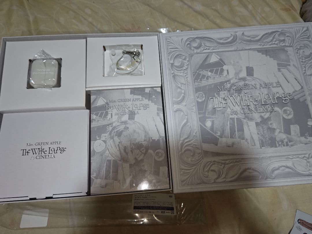 ミセス The White Lounge（未開封DVD付き）