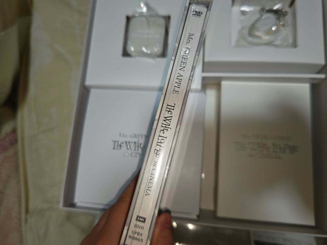 ミセス The White Lounge（未開封DVD付き）