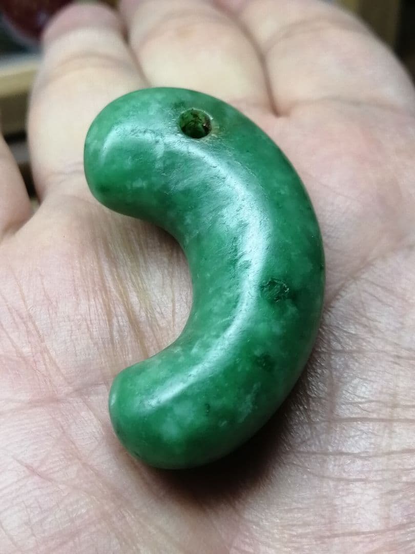 ★古墳期『糸魚川翡翠勾玉』出土品。4.90cm【超琅玕翡翠】最高峰の巨大勾玉です