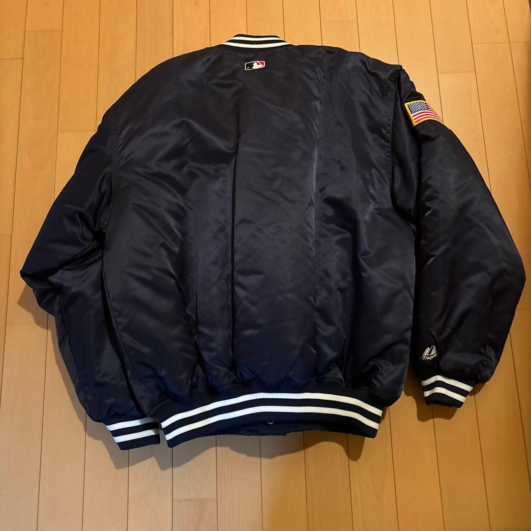 Majestic Yankees スタジャン ネイビー XL