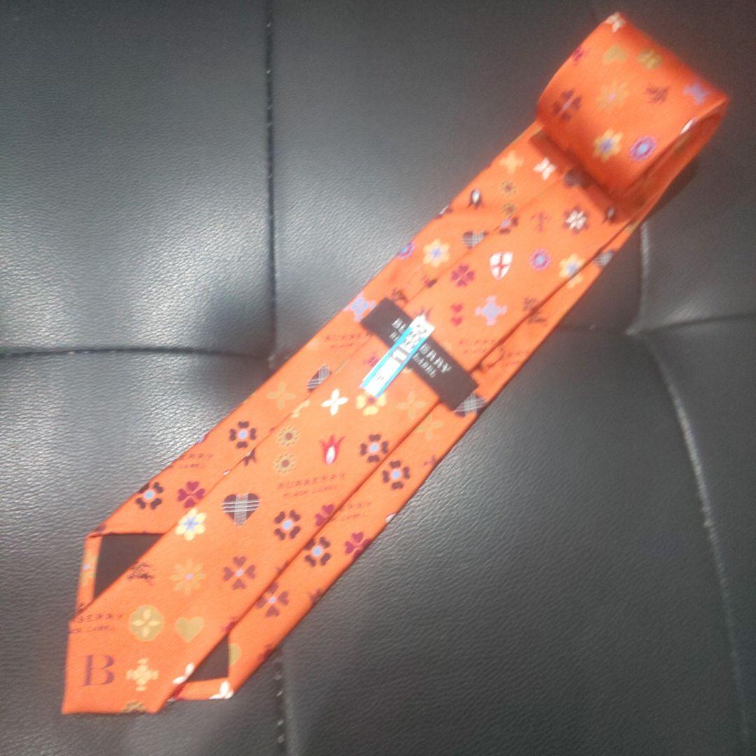 バーバリー ブラックレーベル マルチカラーモノグラム ネクタイ オレンジ
