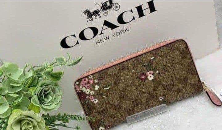 新品未使用コーチ長財布シグネチャーフローラル柄レディースメンズ送料無料即日発送