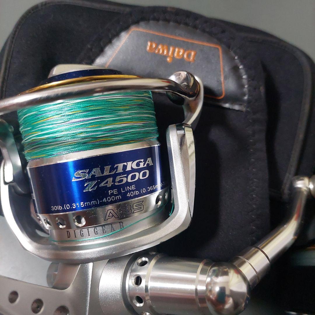 Daiwa Saltiga Z4500 スピニングリール