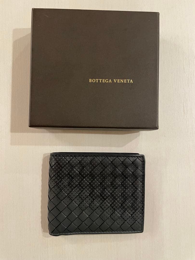 最終値下げ Bottega Veneta 二つ折り財布