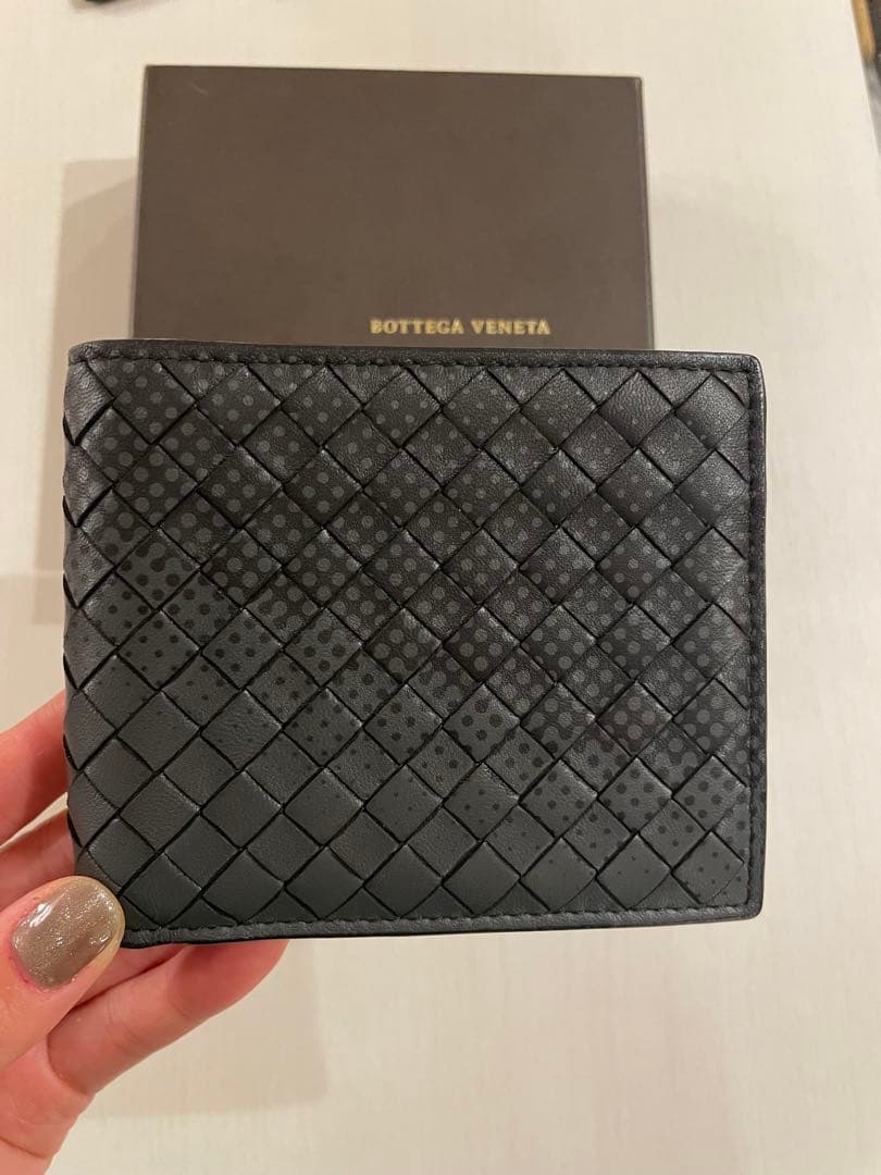 最終値下げ Bottega Veneta 二つ折り財布