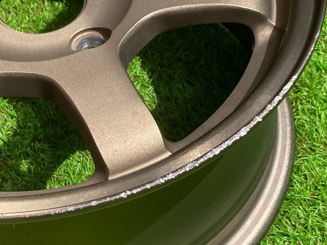 AZ-1のフロントで使用 RAYS TE37 14インチ6J114.3ホイール