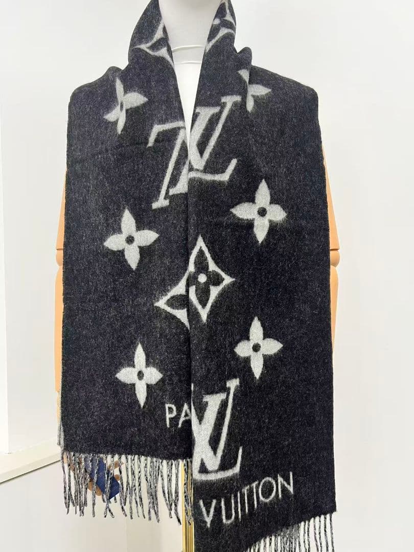 LOUIS VUITTON ルイヴィトン マフラー グレー/ブラック新品同様