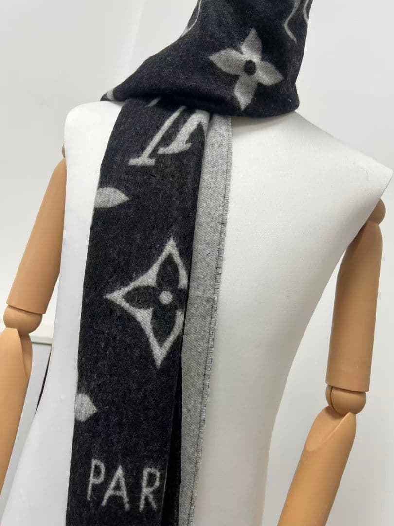 LOUIS VUITTON ルイヴィトン マフラー グレー/ブラック新品同様