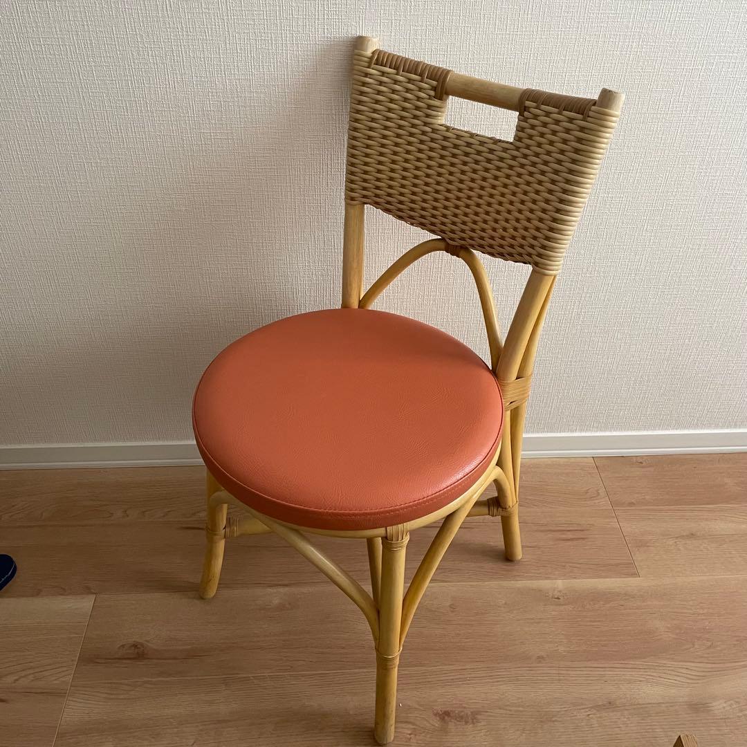 【美品】軽くて丈夫　ラタンチェア　　椅子　2脚セット