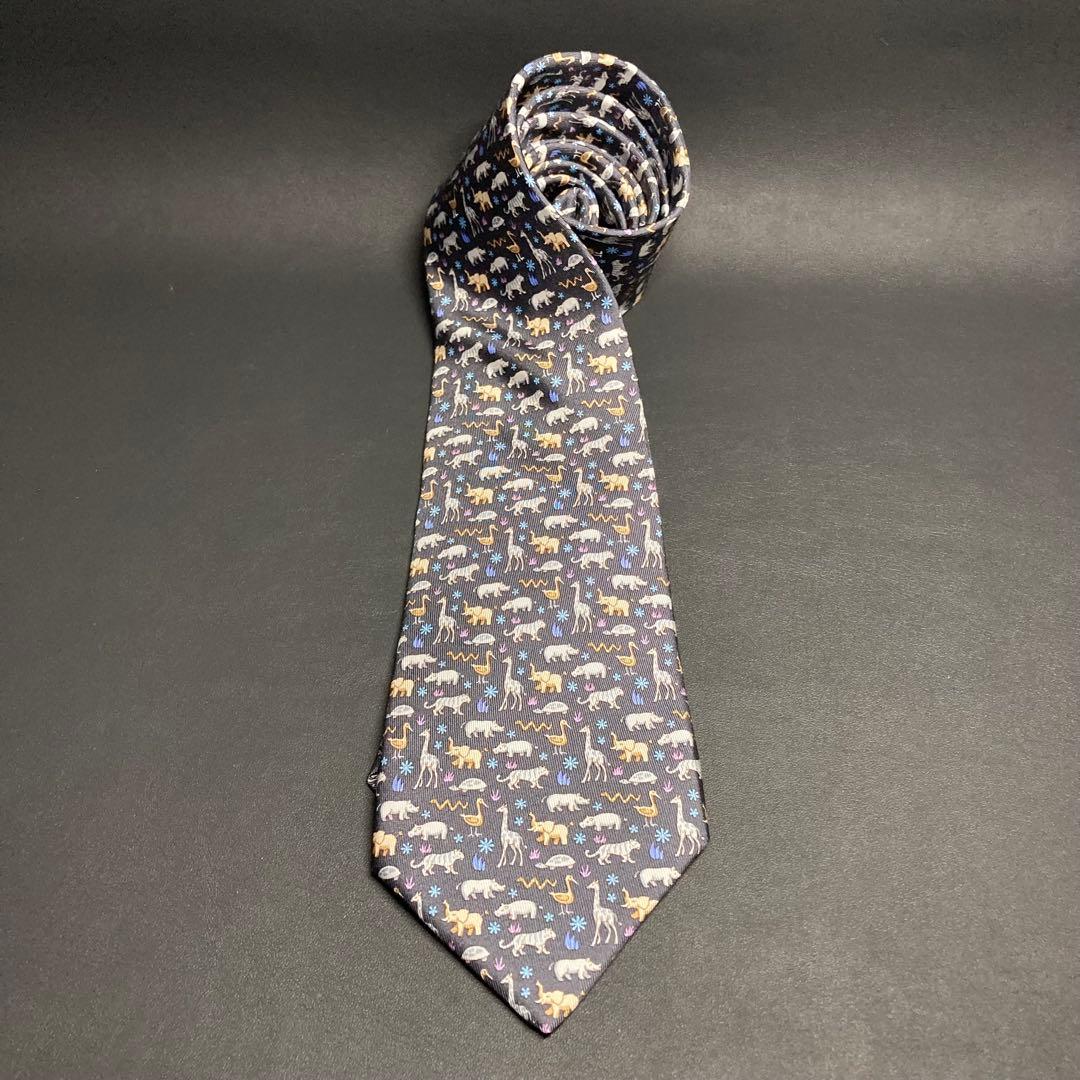 【未使用】サルヴァトーレフェラガモ　ネクタイ　グレー　ゾウ　キリン　アニマル柄