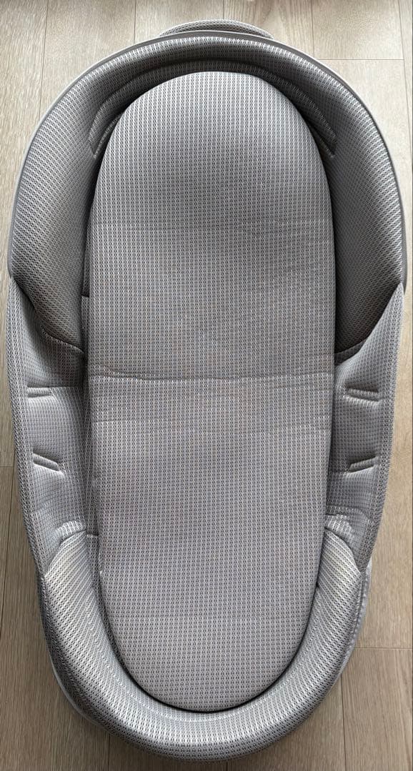 【美品】ネオママイズムベッドインベッド　グレー　替えパッド、持ち運び用袋、箱付き