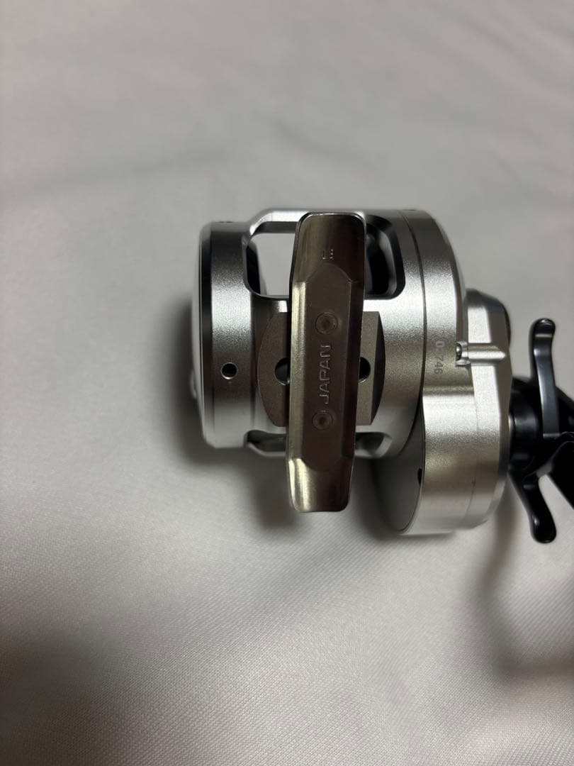 オシアジガー1500PG シマノ ジギング リール