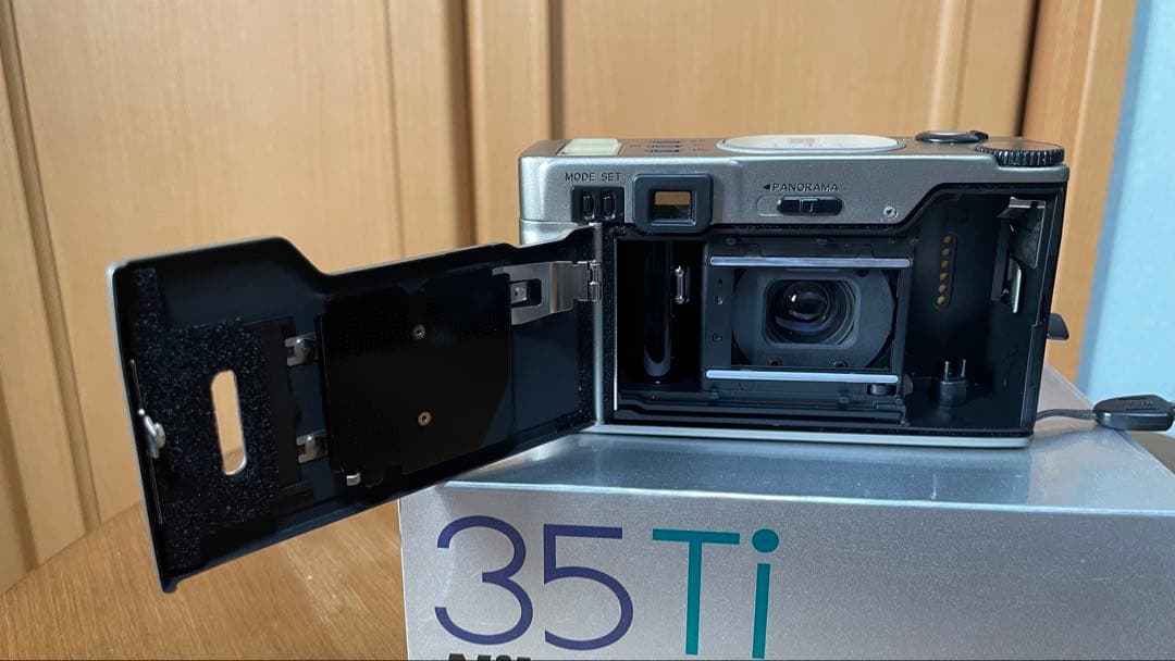フィルムカメラ Nikon 35Ti