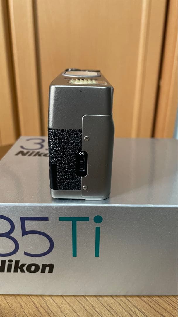 フィルムカメラ Nikon 35Ti