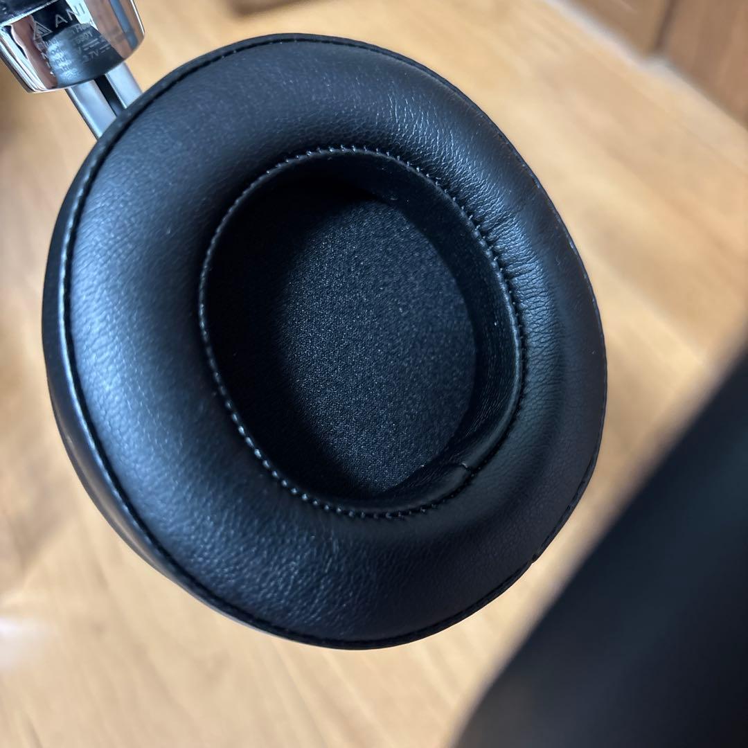 Onkyo ワイヤレスヘッドホンぼっちざろっく伊地知虹夏モデル　2点セット