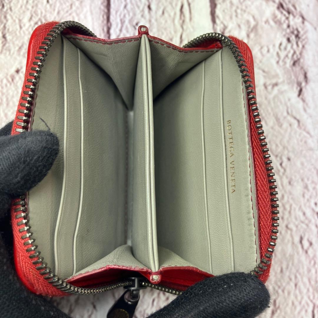 ボッテガヴェネタ イントレチャート ラウンドジップ ケース カードケース