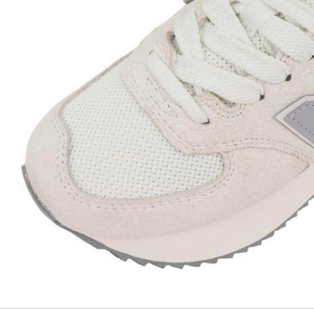 ニューバランス　new balance 23センチ