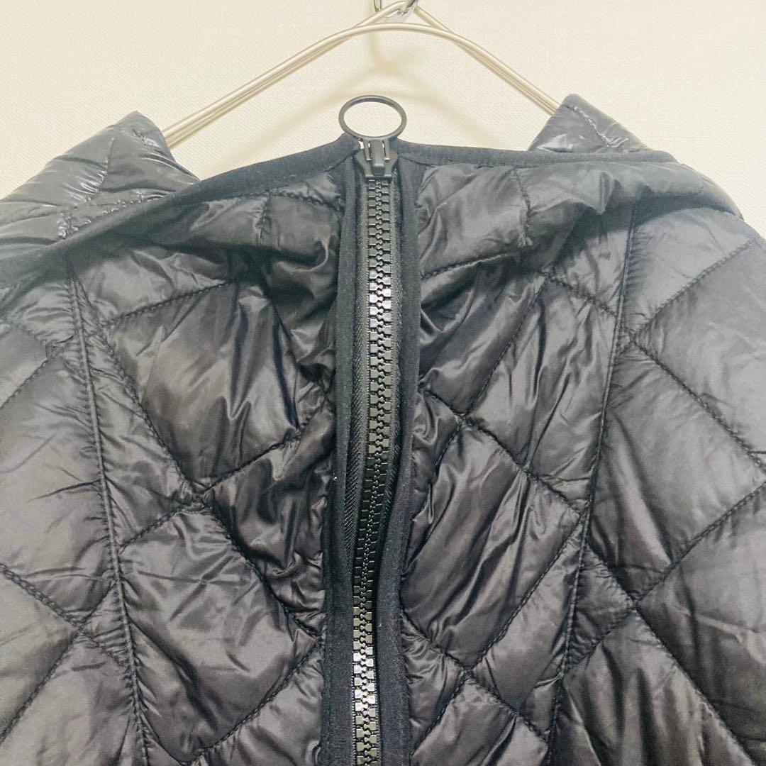 美品　ZARAキルティング ポンチョ フード付き　ブラック