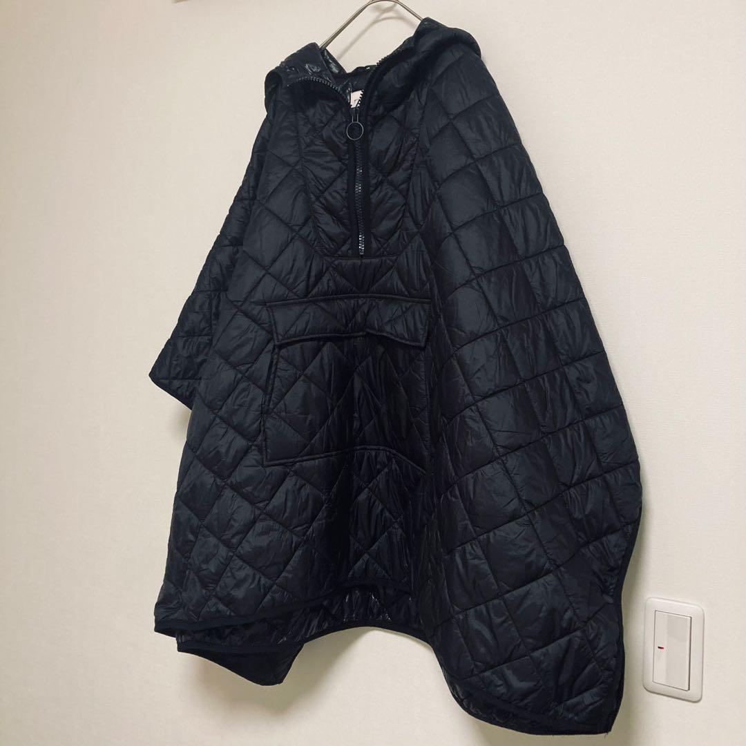 美品　ZARAキルティング ポンチョ フード付き　ブラック