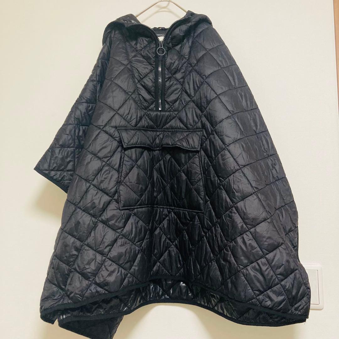 美品　ZARAキルティング ポンチョ フード付き　ブラック