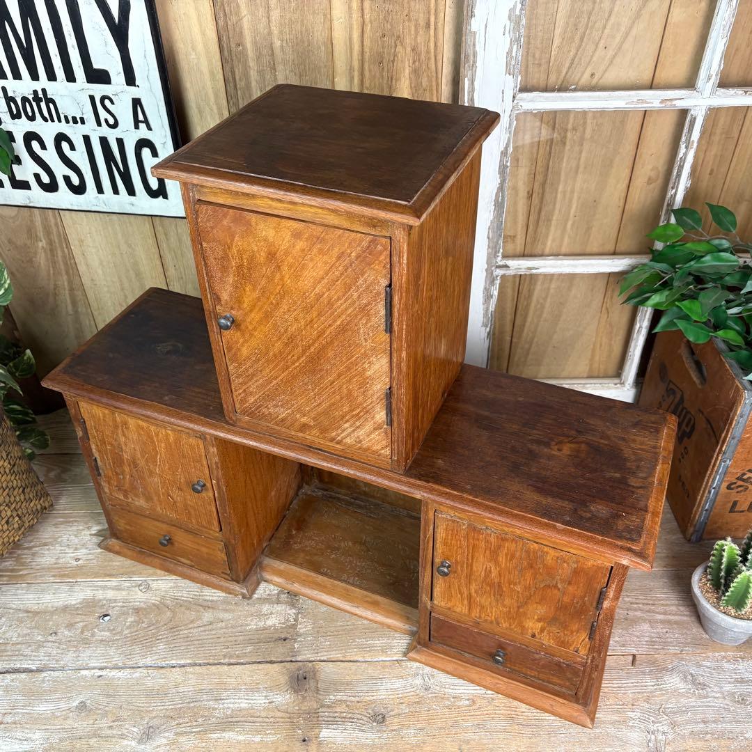 インドネシアアンティークビンテージチーク材階段型キャビネット飾り棚ディスプレイ台