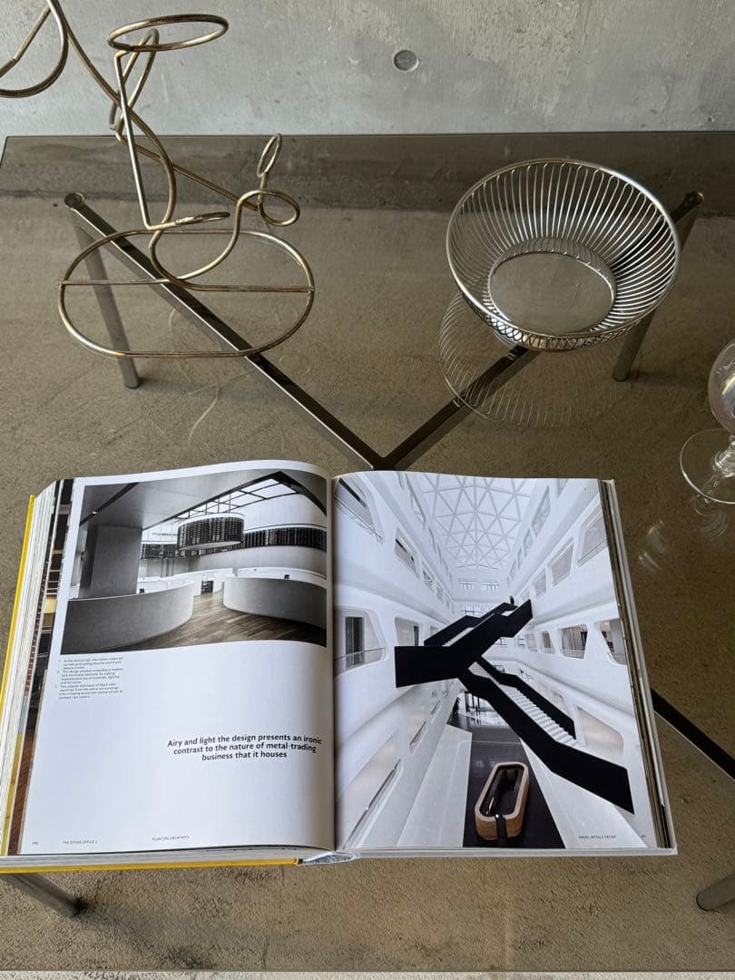 【あーき】X-base Smoked Glass Table