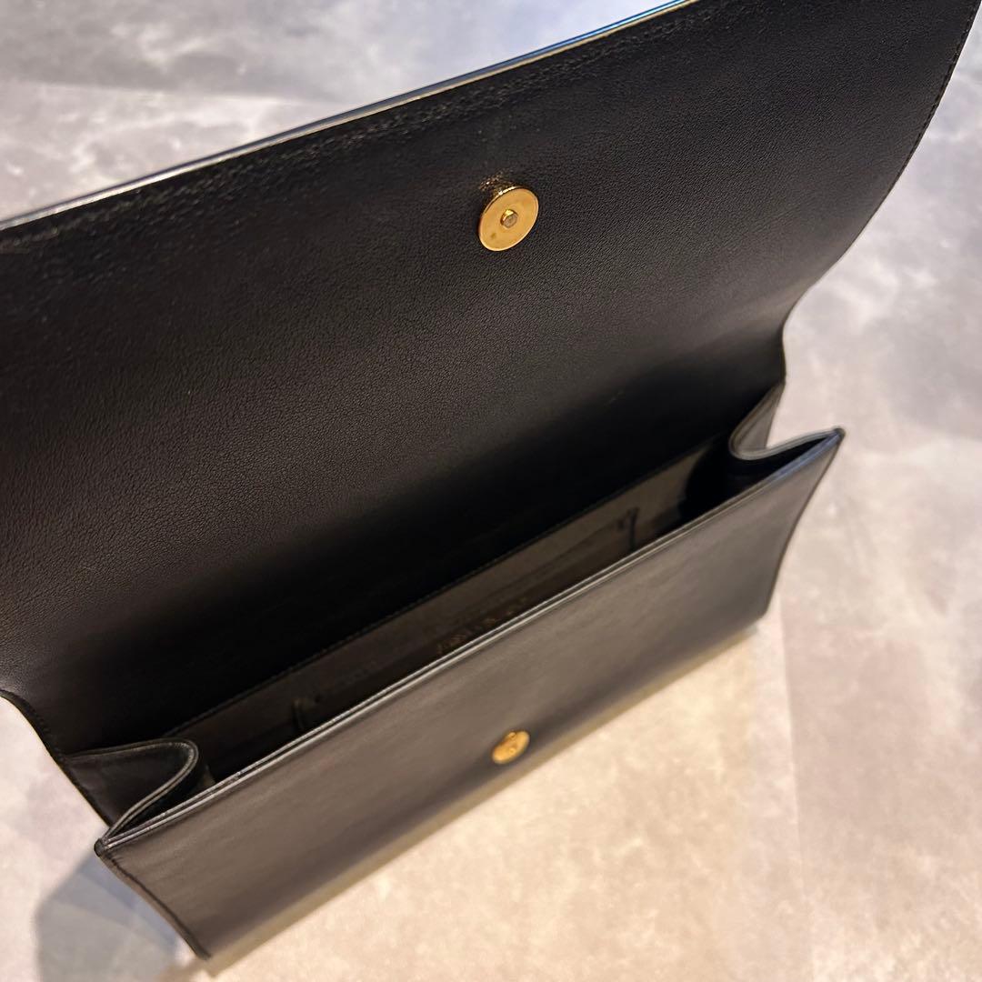 【超美品】イブサンローラン　カサンドラ　クラッチバッグ　ブラック