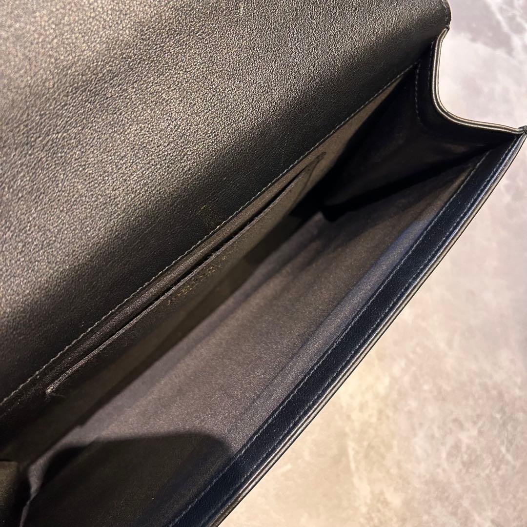 【超美品】イブサンローラン　カサンドラ　クラッチバッグ　ブラック