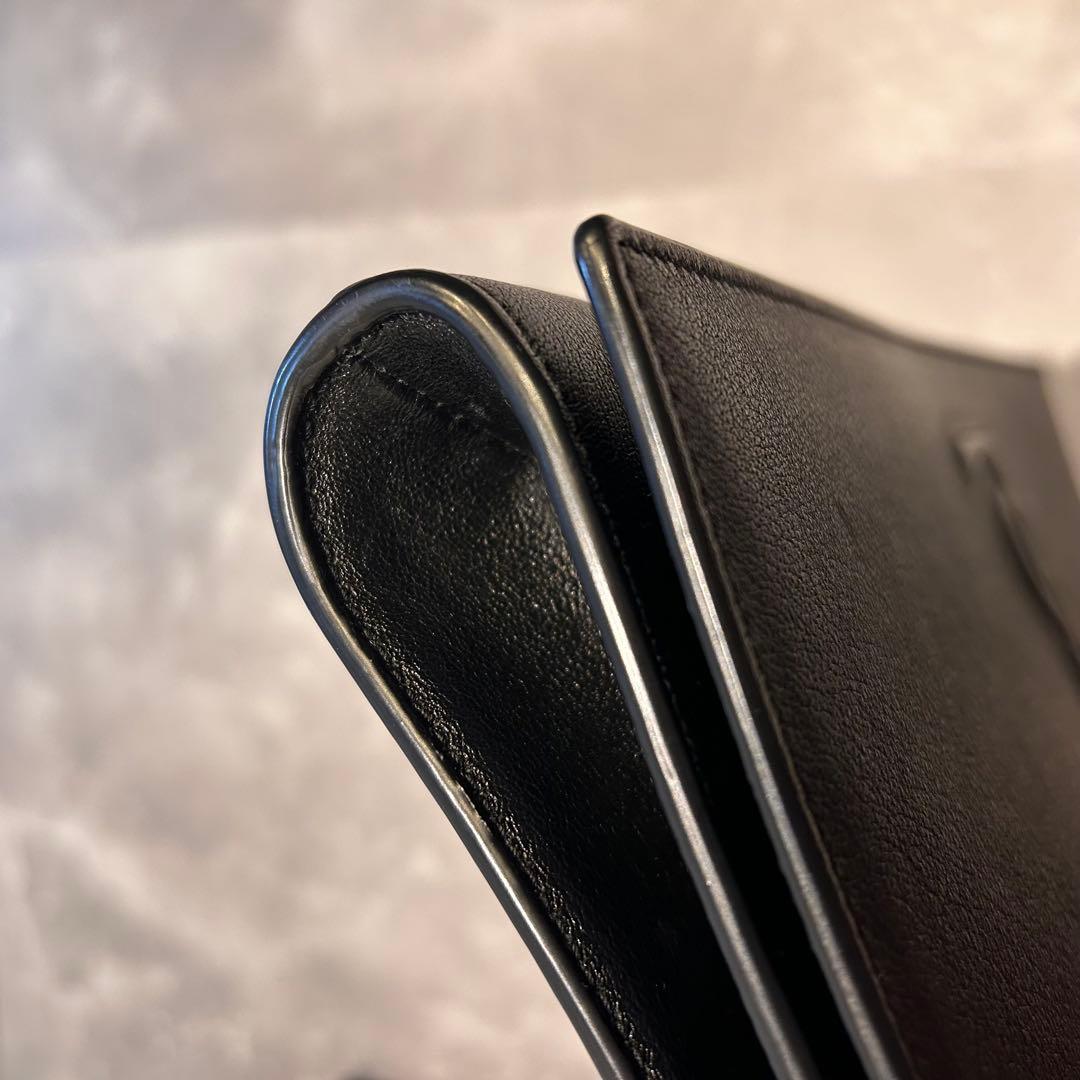 【超美品】イブサンローラン　カサンドラ　クラッチバッグ　ブラック