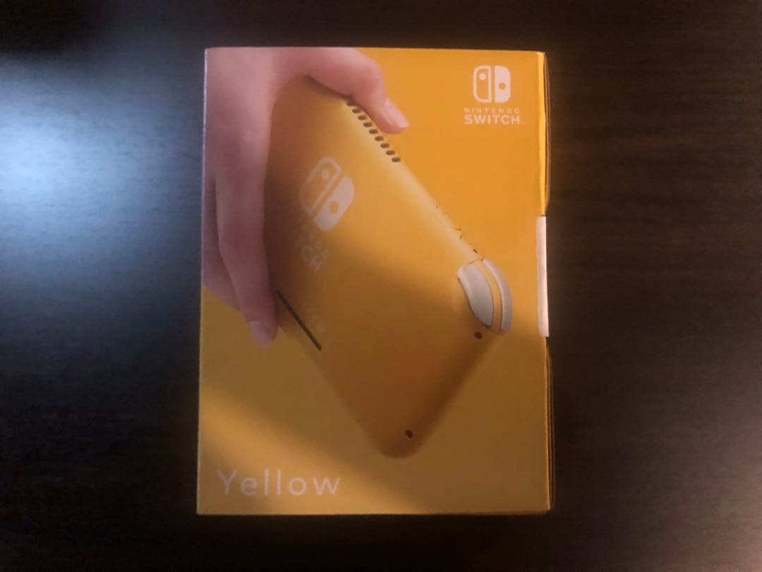 【新品未開封】NintendoSwitchライト　イエロー