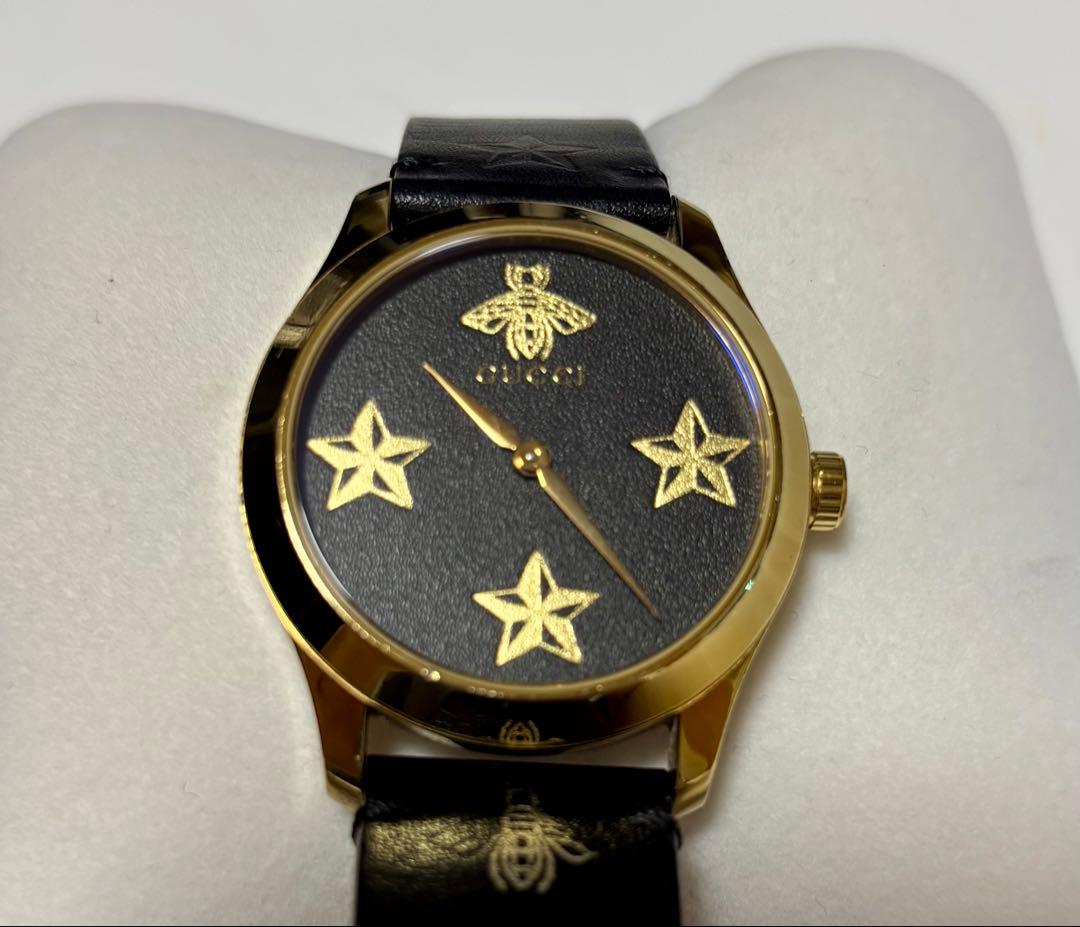 GUCCI Gタイムレス ビー 時計 ブラック×ゴールド 稼働品