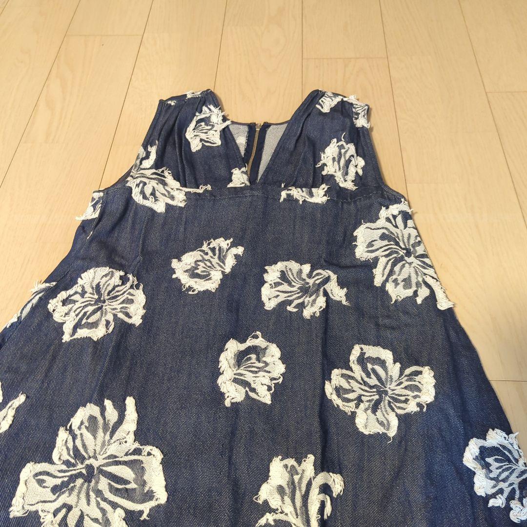 Ameri　FLOWER CUT JACQUARD DENIM DRESS