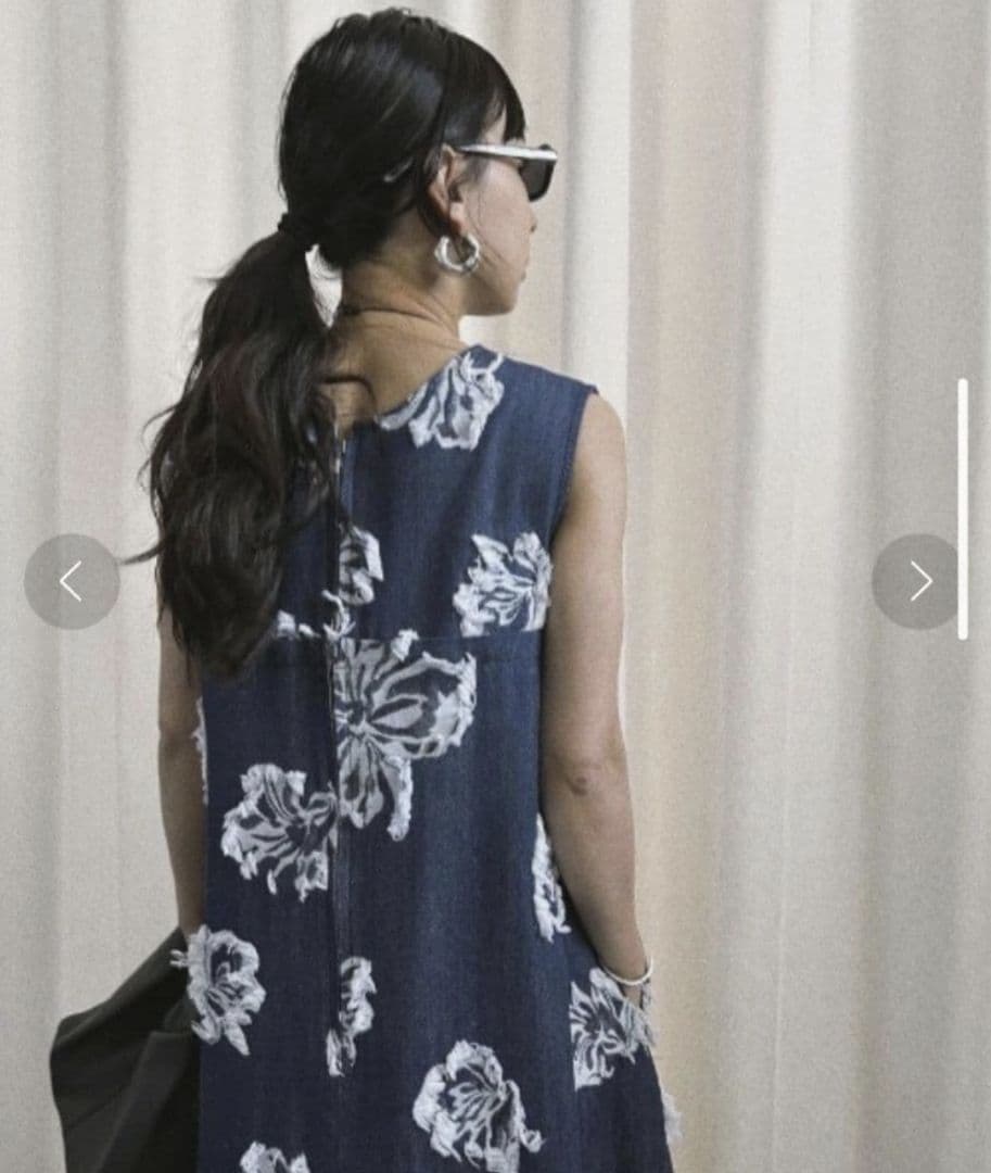 Ameri　FLOWER CUT JACQUARD DENIM DRESS
