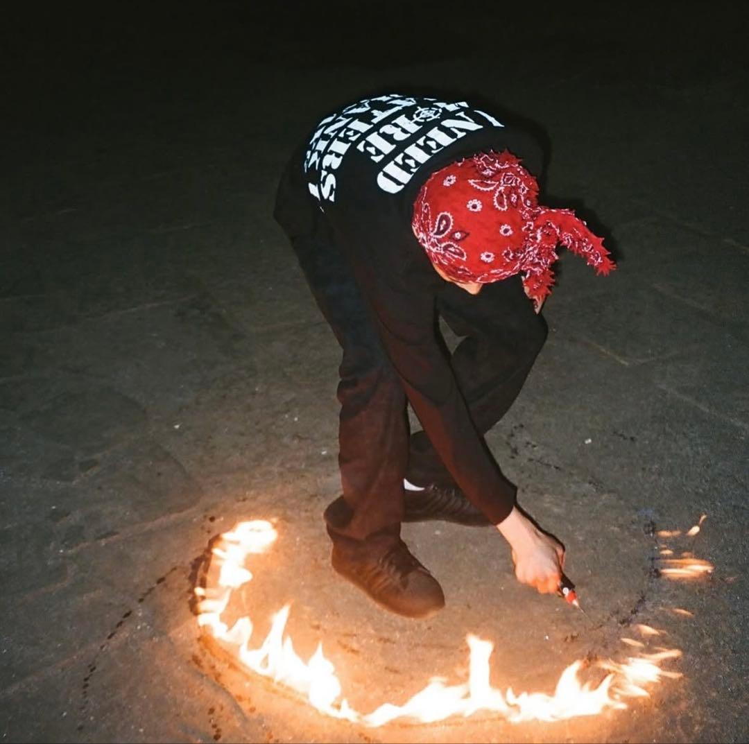 FlexWitMe 再販無し ロンT jellyyabashi着用 値下げ中‼️