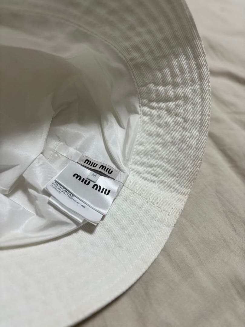 miu miu バケットハット ホワイトM