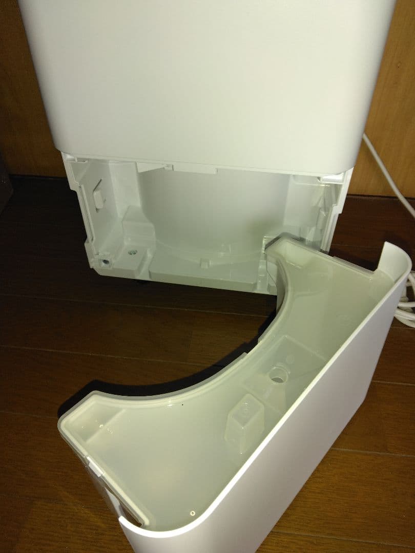 【美品】アイリスオーヤマ コンパクトクーラー ICA-0301G