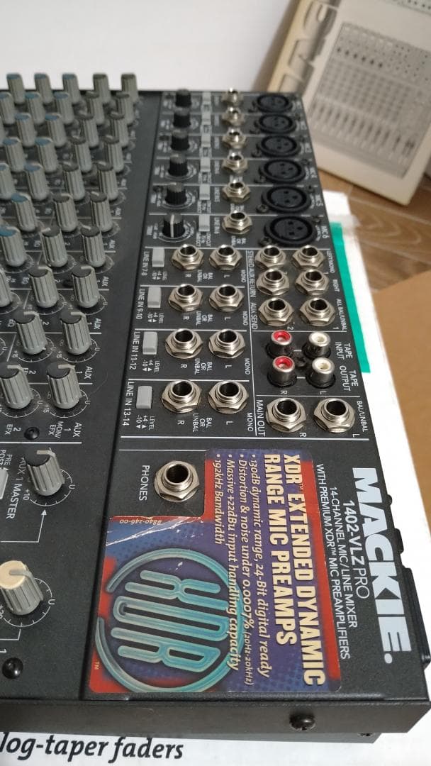 MACKIE 1402-VLZ PRO アナログミキサー