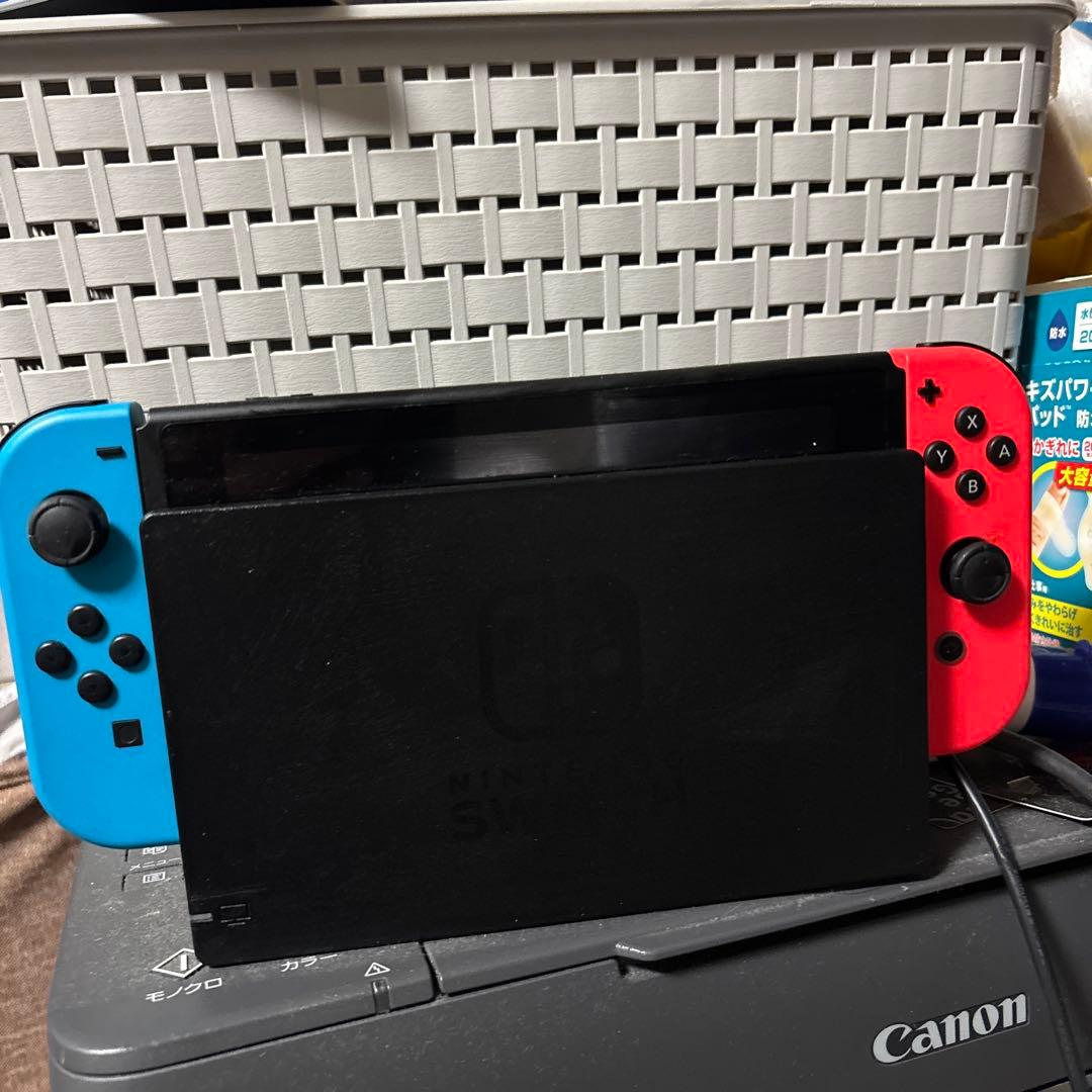 Nintendo Switch 本体 ブルー・レッド