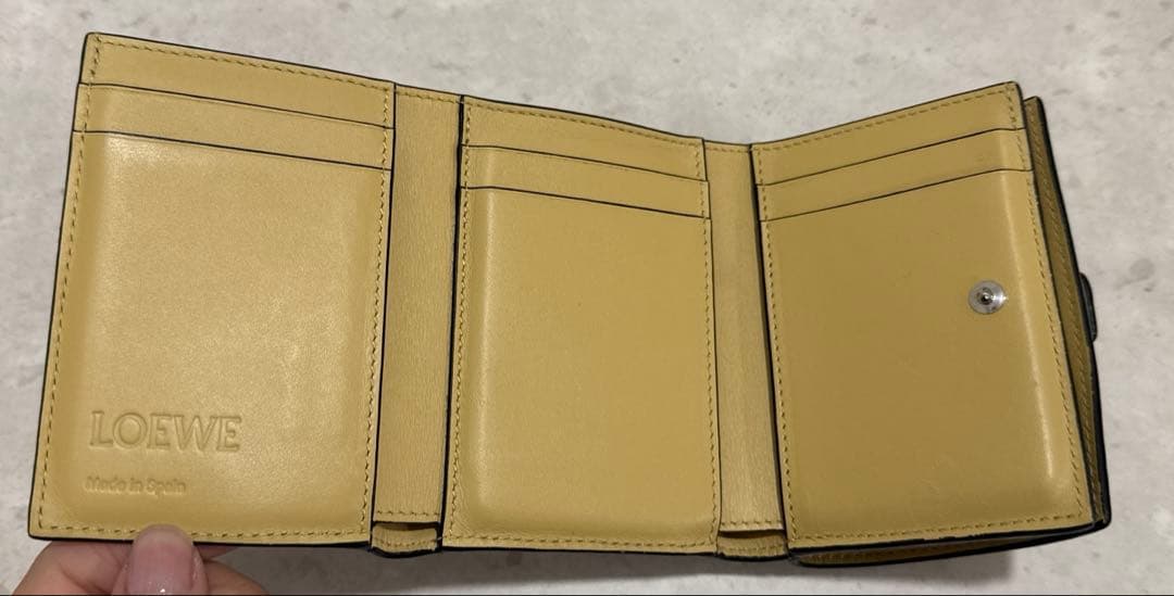 LOEWE 財布