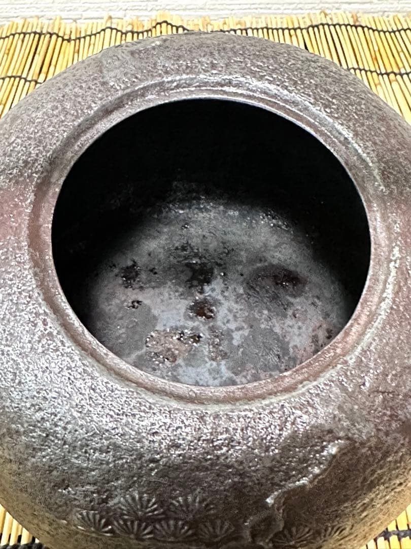 ＵＳＥＤ品　南部長寿堂 伝統工芸士 佐藤 勝芳造　丸型みみずく摘　南部鉄瓶