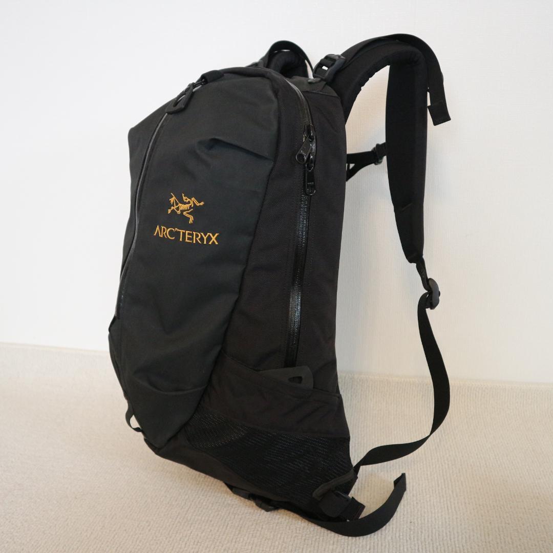 ✨美品✨通勤・通学に最適 ARC'TERYX ARRO22 リュック ブラック
