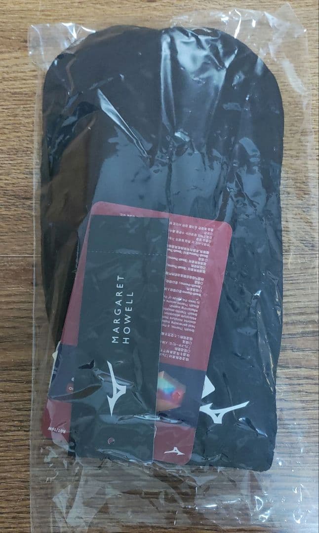 【MIZUNO × MARGARET HOWELL】吸湿発熱 ブレスサーモグラブ