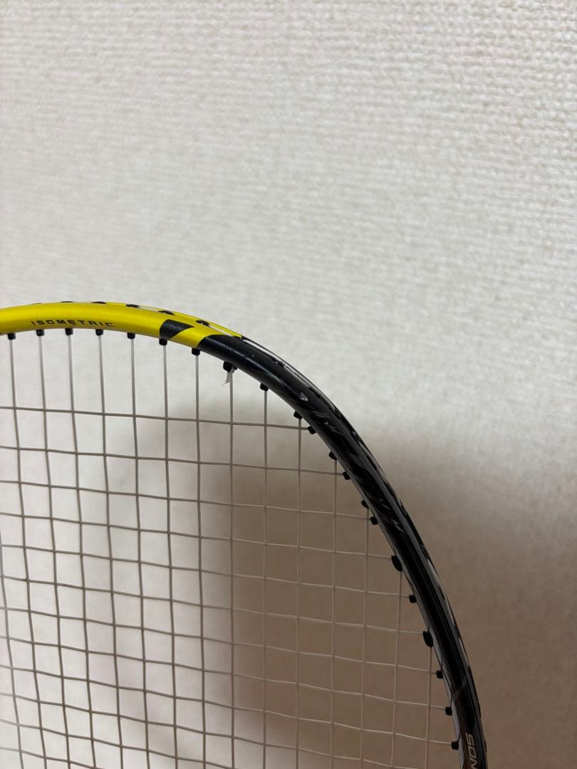 YONEX ナノフレア1000Z 4UG5 赤色ソフトケース付き